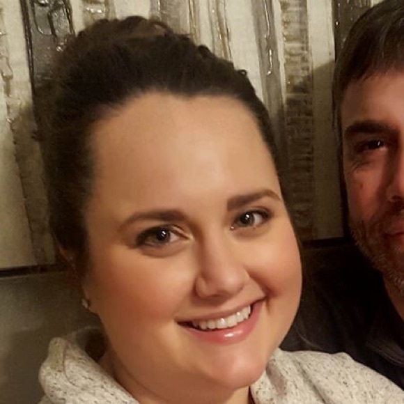 Meet your Posher, Amanda - Picture 1 of 1